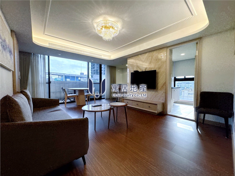 MRT中正紀念堂｜酒店式管理｜一層一戶高樓採光正一房