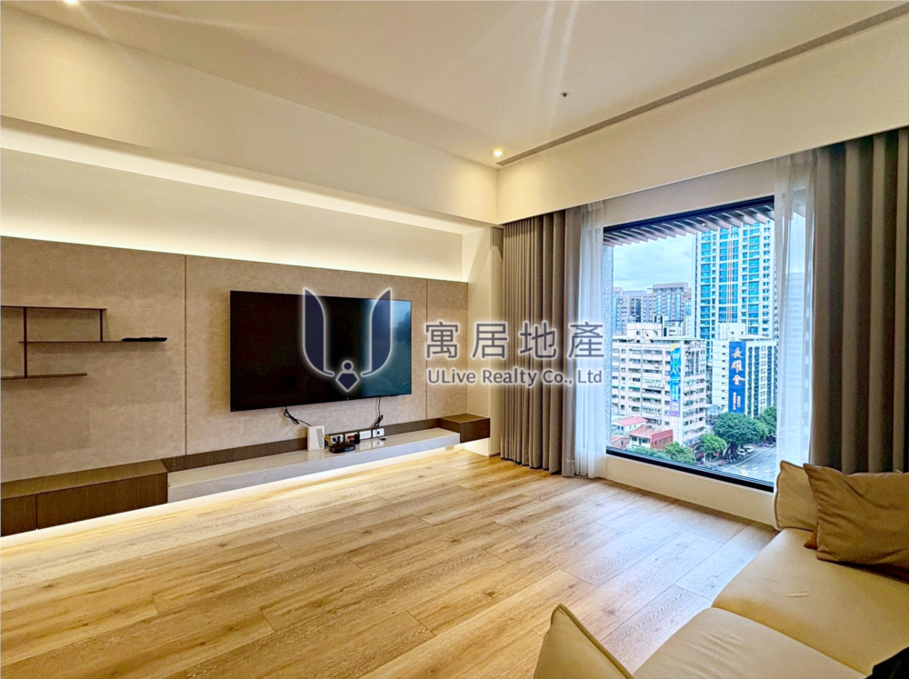 新屋齡首選｜承德路一段高樓層｜全套家具可配｜含車位