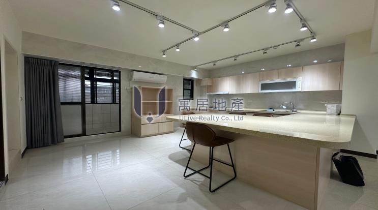 步行天母國小約3分鐘｜39坪電梯大3房3衛浴